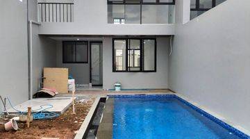 kolam renang dijual rumah baru di setiabudi