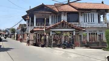 Gambar 2 For Sale Rumah Hoek di Cihanjuang