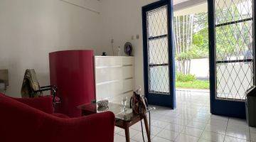 Gambar 2 Rumah Nyaman Di Tengah Kota  Unfurnished