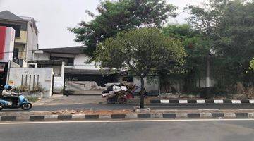 Gambar 1 Di Jual Cepat Pinggir Jalan Utama Izin Komersil