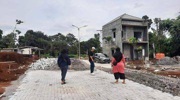 Gambar 5 Rumah Baru di Jalan pramuka pudakpayung