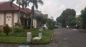 Gambar 4 Rumah Mewah di Graha Estetika Tembalang Semarang