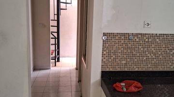 Gambar 2 Dijual rumah goldfinch the springs 