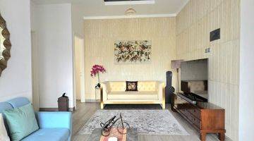 Gambar 3 Rumah Semi Furnished Dengan Kolam Renang Di Kebayoran Residence Bintaro 