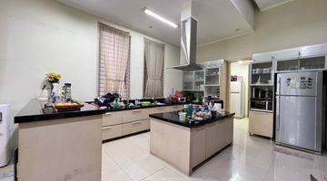 Gambar 5 Rumah Dijual View Golf Mediterania Sentul City