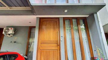 Gambar 4 Rumah Dalam Town House Harga Menarik  Di Duren Tiga Dgn Private Pool 