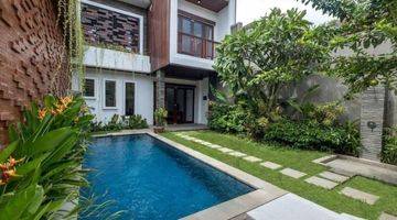 Gambar 1 Rumah Villa Jimbaran Bali Dekat Ritz Carlton Design Nice Prime Location