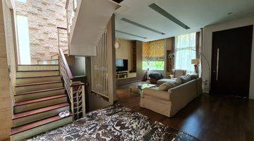 Gambar 3 865 Townhouse De Oaze Tomang