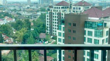 Gambar 1 Jual Murah Apartemen Hampton Park 2 Kamar Tidur Furnished