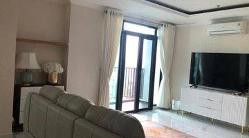 Gambar 1 Apartemen Hampton Park 3 Kamar Tidur 152sqm View Golf