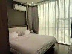 Gambar 1 Disewakan Apartemen Akr Galery West Residence 3 BR Furnished Apj 409