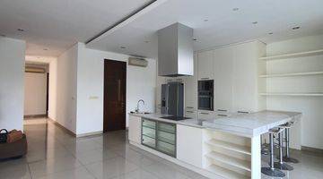 Gambar 2 Modern House With Pool  And Furnished For A Family