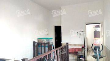 Gambar 5 Rumah Luas 2 Lantai Plus Furnished Yang Menempel di Daerah Araya