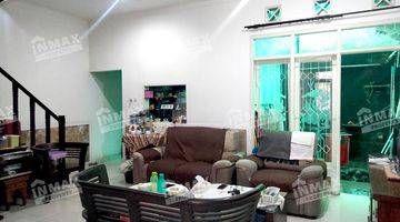 Gambar 4 Rumah Luas 2 Lantai Plus Furnished Yang Menempel di Daerah Araya