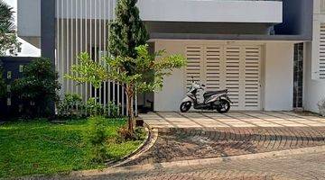 Gambar 1 Dijual rumah view golf dan kolam renang di sentul city 