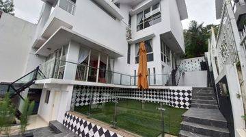 Gambar 4 Dijual rumah view golf dan kolam renang di sentul city 