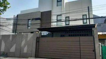 Gambar 2 Rumah 2 Lantai Bagus Unfurnished SHM di Pondok Kelapa, Jakarta Timur