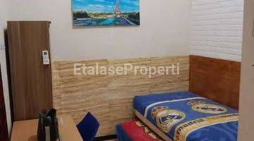 ruang tamu dijual rumah kos aktif rungkut
