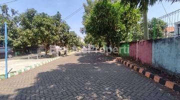 kamar tidur rumah di perumahan garden dian