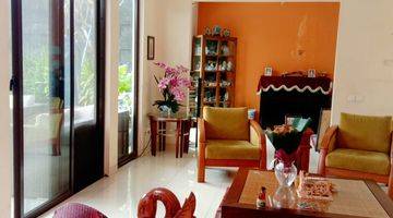 ruang keluarga rumah bagus cantik hook kuldesak,