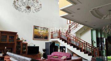 Gambar 4 Rumah Taman Alfa Indah Joglo, 2 1/4 lantai, Full Furnished