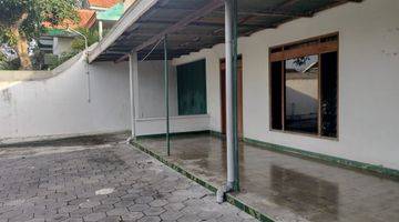 Gambar 2 Rumah Lama Terawat Selokaton Gondangrejo