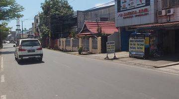 Gambar 4 Ruko 3 lantai dekat area penjual  Handphone jl.Rappocini