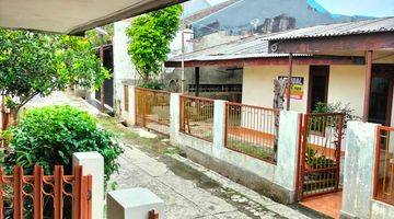 Gambar 2 Di jual Rumah 200 meter di jalan Anggrek Depok 1