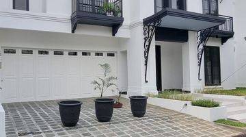 Gambar 2 Nego Sampai Deal Rumah Mewah Classic Modern Ada Pool Lokasi Depan Taman