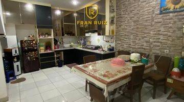 Gambar 5 Casa Jardin full renov jual cepat sudah 2.5 lantai depan balkon cor