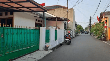 Gambar 1 Rumah Nyaman Tanahnya 160 M² Di Perum Pondok Kopi Duren Sawit