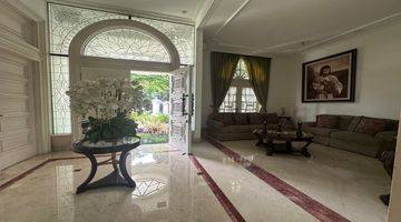 Gambar 2 Taman Golf Lippo Karawaci Rumah Mewah Furnished Sudah Renovasi Di Taman Golf Lippo Karawaci, Lippo Karawaci