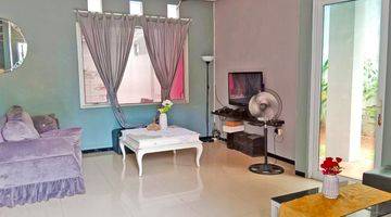 Gambar 2 Rumah 2 Lantai Semi Furnished di Cibubur, Jakarta Timur