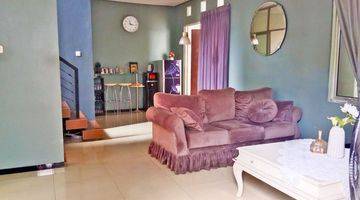 Gambar 5 Rumah 2 Lantai Semi Furnished di Cibubur, Jakarta Timur