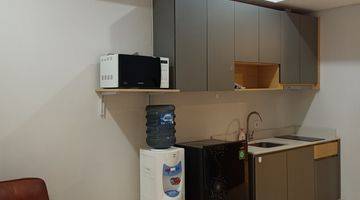 Gambar 1 Apartemen Taman Anggrek Residence 2 BR Furnished, View Pool, Nego