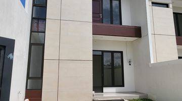 Gambar 1 Rumah Modern Minimalis 2 Lantai Di Jl. Wiyung Surabaya