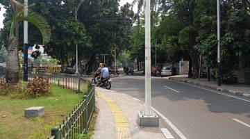 Gambar 5 Dilelang Rumah Bagus Lokasi Tanjung Duren SHM 