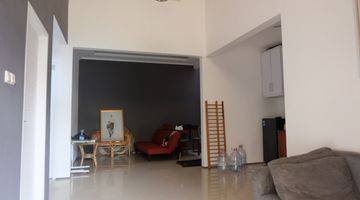 Gambar 2 Dijual Rumah Di Sektor 9 Semi Furnished Siap Huni