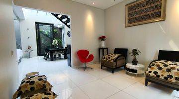 Gambar 4 Dijual Rumah Di Kemang Sudah Renovasi & Semi Furnished