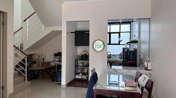 Gambar 3 Rumah Di Serpong-Bsd 2 Lantai Semi Furnished Siap Huni