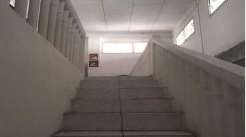 foto lainnya rumah 2 lantai bagus shm