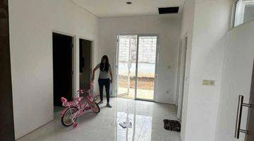 Gambar 4 Dijual cepat...BU... rumah di JL Kimangun Sarkoro Semarang