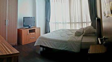 Gambar 4 Apartemen Kemang Village 4 BR Furnished