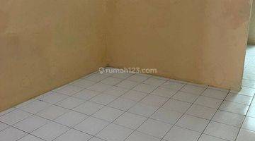 Gambar 1 Rumah Dijual Cepat Dekat Informa Living Plaza Cinere, Jakarta Selatan