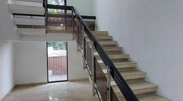 Gambar 5 LUXURY MARBLE MANSION IN BANGKA KEMANG