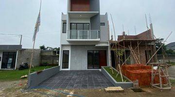 Gambar 1 Ready Stock Rumah 3 Kamar Tidur, 3 Kamar Mandi di Tangerang Selatan