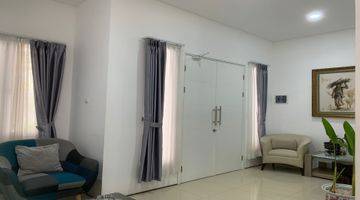 Gambar 4 Rumah 2 Lantai Minimalis Furnished Harga 3 Milyar Di Setraduta Bandung Rumah Furnished Bagus SHM - Sertifikat Hak Milik di Kompleks Setraduta Bandung, Setra Duta