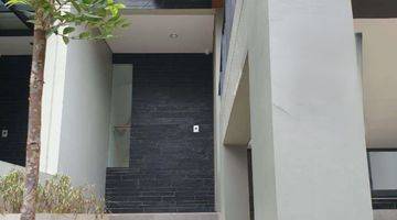 Gambar 3 Rumah 2 Lantai Unfurnished di Caleus, Tangerang