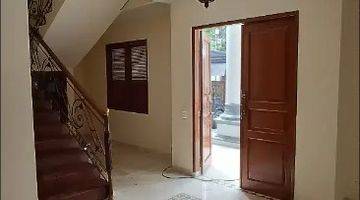 Gambar 3 Jk228.Rumah Mewah Klasic Area kawasan Elite sangat Dkt Jl Utama 