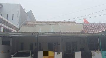 Gambar 1 Rumah Shm Depan Taman Di Villa Melati Mas Serpong Tangerang Selatan 